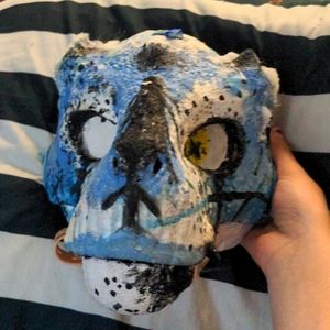 Used furry dino mask (Venus)